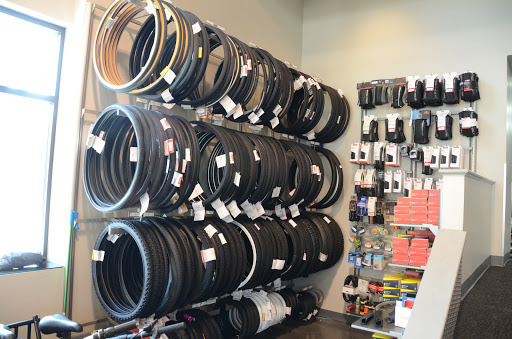 Bicycle Store «Madison & Davis Bicycle Shop», reviews and photos, 912 S 8th St, Quincy, IL 62301, USA