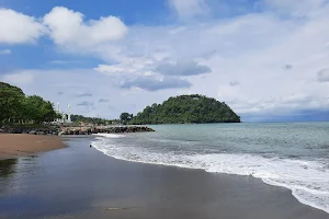 Pantai Padang image