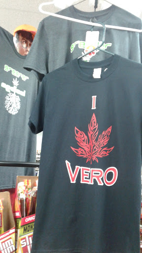 Beer Store «GK Food Mart», reviews and photos, 1876 14th Ave, Vero Beach, FL 32960, USA