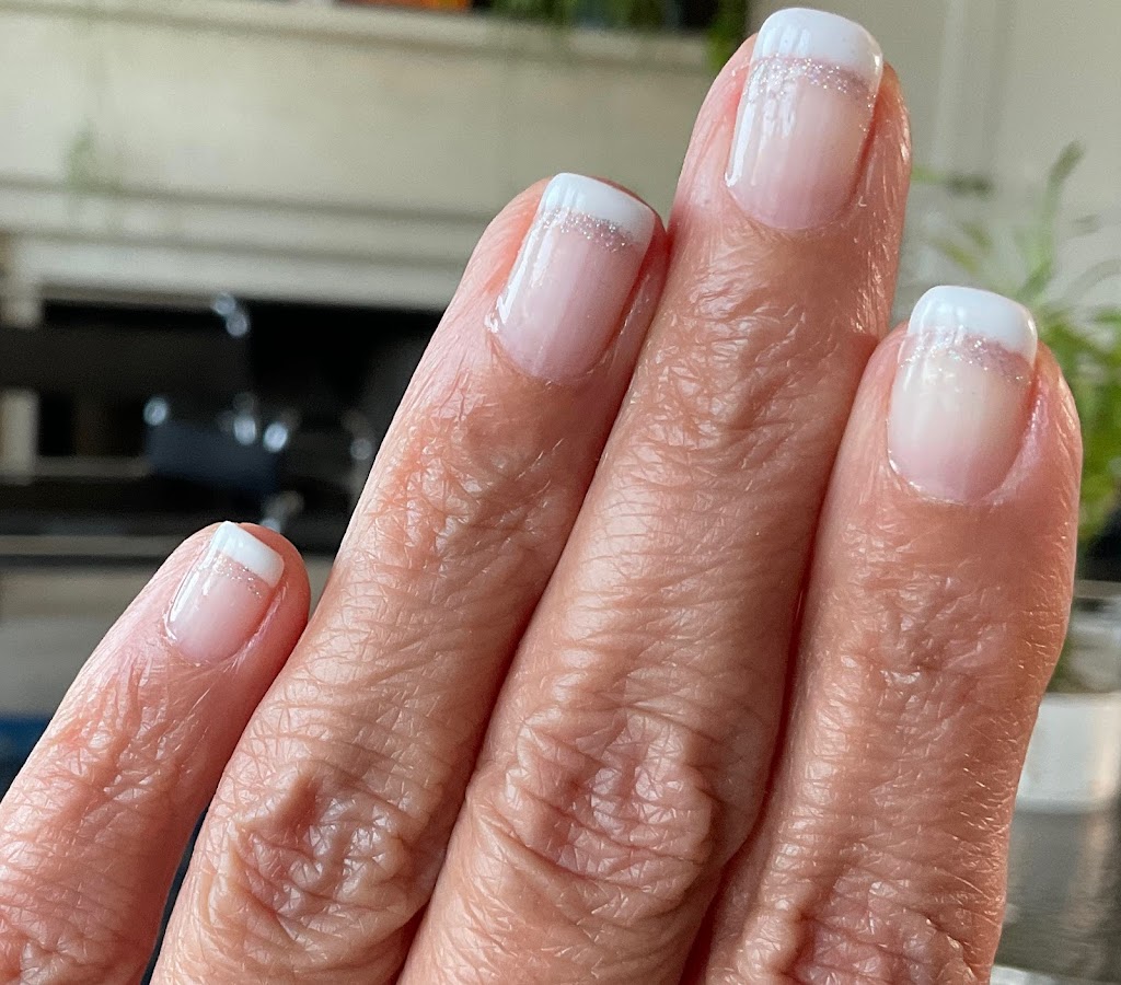 Elegant Nails 78734