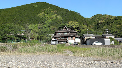鮎川山荘