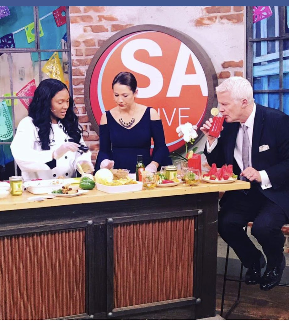 The Golden Pineapple nbtx 78130