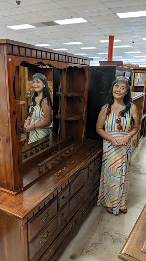 Donations Center «Goodwill Industries Inc», reviews and photos