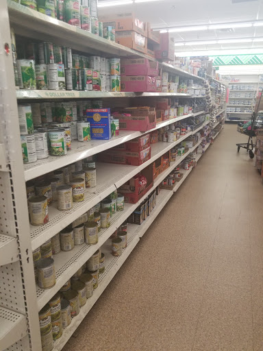 Dollar Store «Dollar Tree», reviews and photos, 1090 Revere Beach Pkwy, Chelsea, MA 02150, USA