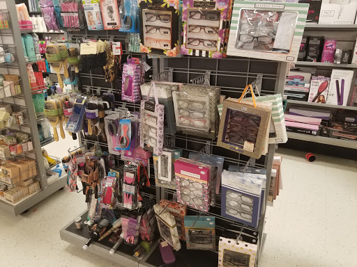 Department Store «T.J. Maxx», reviews and photos, 3219 Rolling Oaks Blvd, Kissimmee, FL 34747, USA