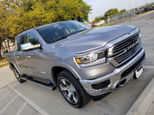 Car Dealer «Mike Brown Chrysler Dodge Jeep», reviews and photos, 4970 E Hwy 377, Granbury, TX 76049, USA
