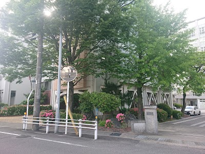 人間環境大学附属岡崎高等学校