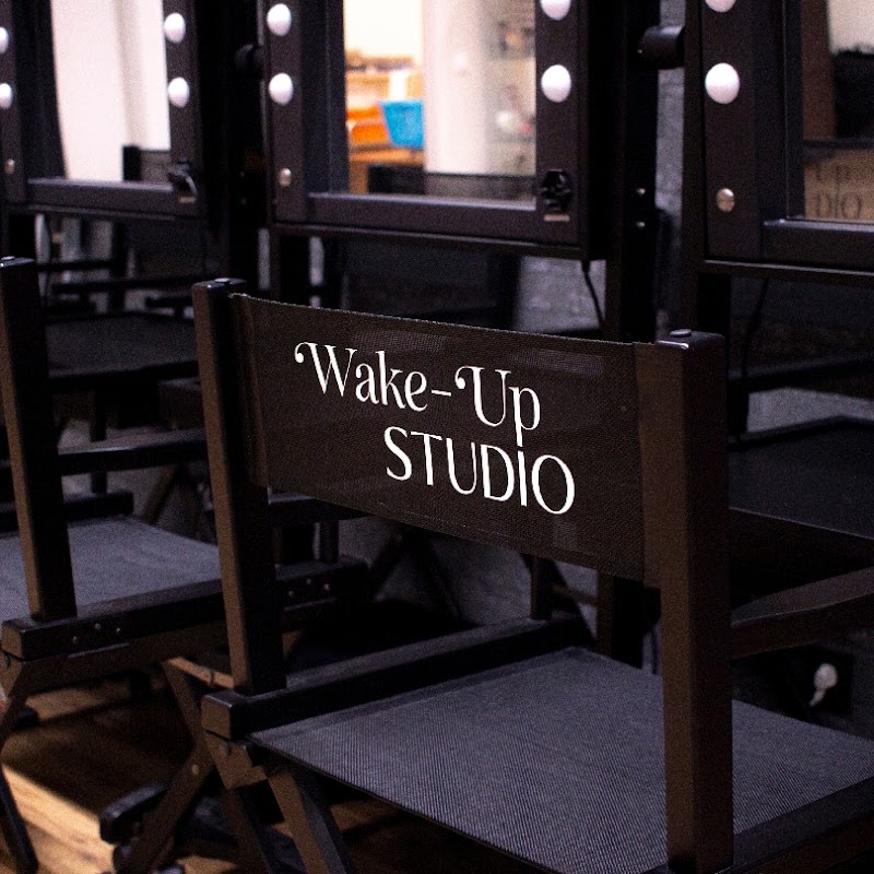 Wake-Up Studio, école de maquillage en Alsace
