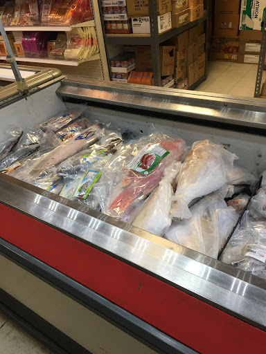 Asian Grocery Store «Kim Nhung Superfood», reviews and photos, 30925 Dequindre Rd, Madison Heights, MI 48071, USA