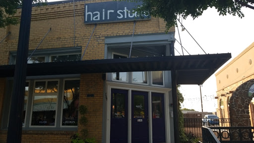 Hair Salon «KTS Hair Studio», reviews and photos, 109 N Oak St, Roanoke, TX 76262, USA