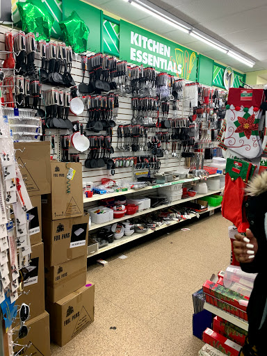 Dollar Store «Dollar Tree», reviews and photos, 21450 Jamaica Ave, Queens Village, NY 11428, USA