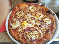 Pizza du Restaurant La Bella Italia à Thise - n°4