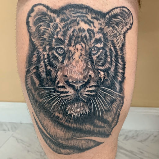 Tattoo Shop «Famous Tattoos», reviews and photos, 643 State Rd, Dartmouth, MA 02747, USA