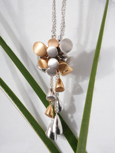 Watch Repair Service «Gray & Sons Jewelers», reviews and photos, 9595 Harding Ave, Miami Beach, FL 33154, USA