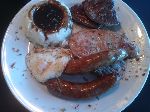 British Restaurant «Cricketers British Pub & Restaurant Dunedin», reviews and photos, 2634 Bayshore Blvd, Dunedin, FL 34698, USA