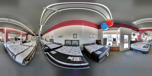Mattress Store «Mattress World Northwest Canby», reviews and photos, 298 NW 1st Ave, Canby, OR 97013, USA