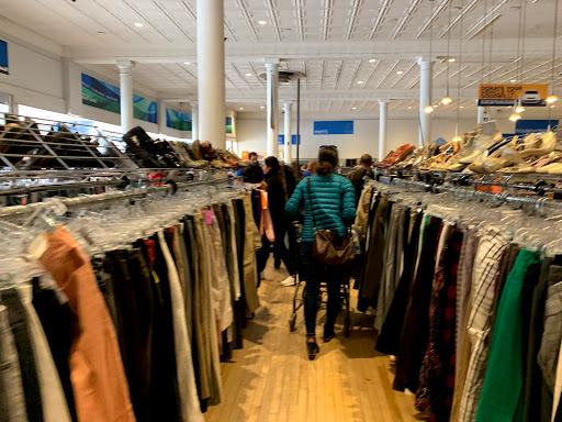 Thrift Store «Goodwill Denver - Broadway», reviews and photos, 21 S Broadway, Denver, CO 80209, USA