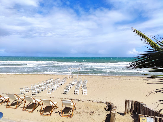Martinis beach