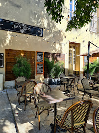 Atmosphère du Restaurant Chez Jean Léon à Orléans - n°16