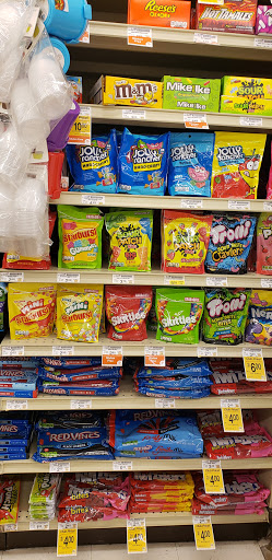 Grocery Store «Safeway», reviews and photos, 1140 N Springbrook Rd, Newberg, OR 97132, USA