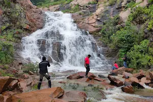Bhedibahal waterfall image