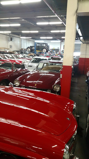 Used Car Dealer «Gullwing Motor Cars, Inc», reviews and photos, 24-30 46th St, Astoria, NY 11103, USA