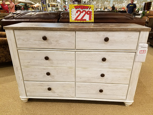 Furniture Store «American Furniture Warehouse», reviews and photos, 5801 N 99th Ave, Glendale, AZ 85305, USA