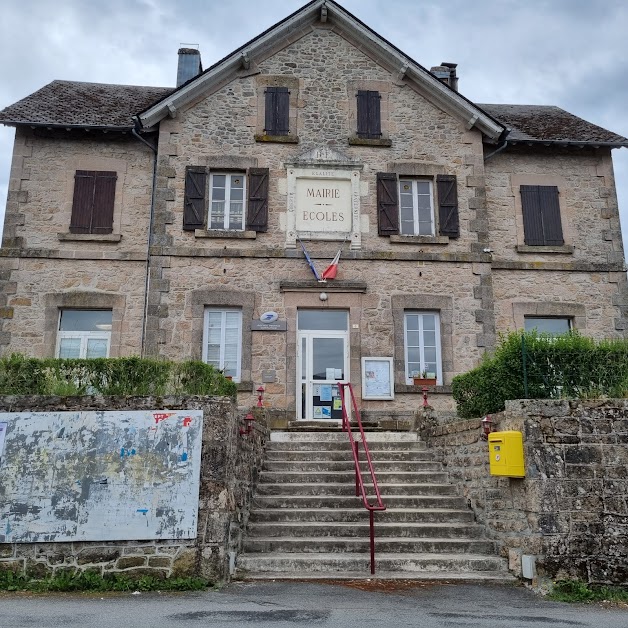 Camping Municipal à Saint-Yrieix-le-Déjalat (Corrèze 19)
