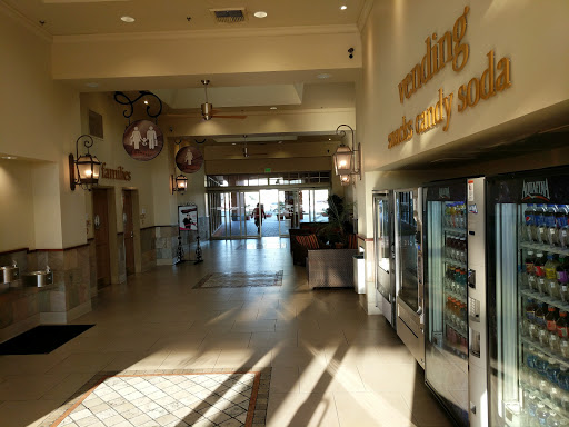 Shopping Mall «Outlets at Anthem», reviews and photos, 4250 W Anthem Way, Phoenix, AZ 85086, USA
