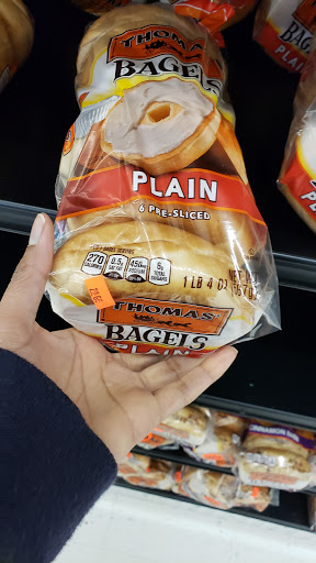 Grocery Store «Sharp Shopper Grocery Outlet», reviews and photos, 802 Berryville Ave, Winchester, VA 22601, USA