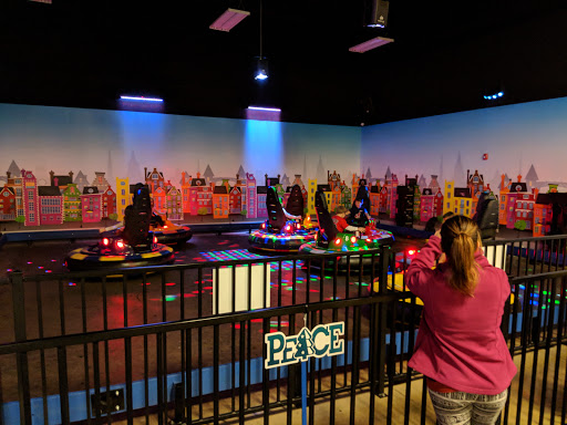 Amusement Center «Make Believe Family Fun Center», reviews and photos, 8303 Day Dr, Parma, OH 44129, USA