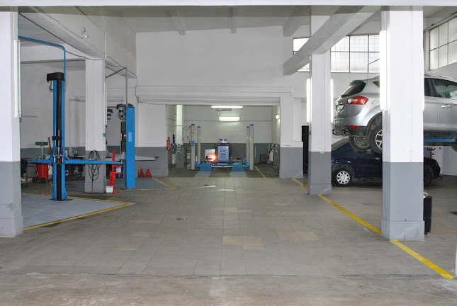 Nafi Motors - Service auto, mecanica auto, electrica auto Bucuresti