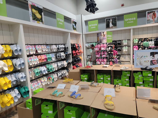 Shopping Mall «Tower Shops», reviews and photos, 1904 S University Dr, Davie, FL 33324, USA