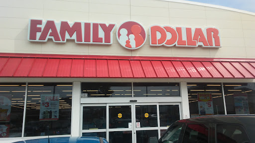 FAMILY DOLLAR, 380 Main St, Madawaska, ME 04756, USA, 