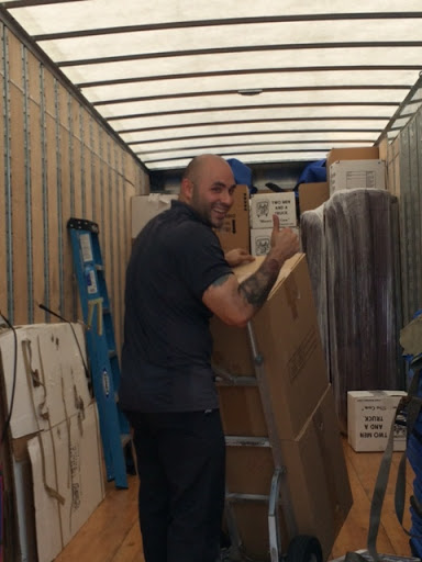 Moving and Storage Service «Two Men and a Truck», reviews and photos, 7886 Washington Ave, Racine, WI 53406, USA