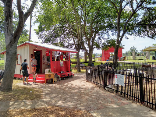 Zoo «Fritz Park Petting Farm», reviews and photos, 312 E Vilbig St, Irving, TX 75060, USA