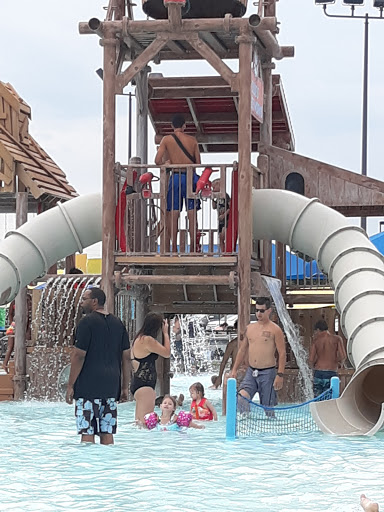 Water Park «Rock River Rapids Aquatic Park», reviews and photos, 1900 E James St, Derby, KS 67037, USA