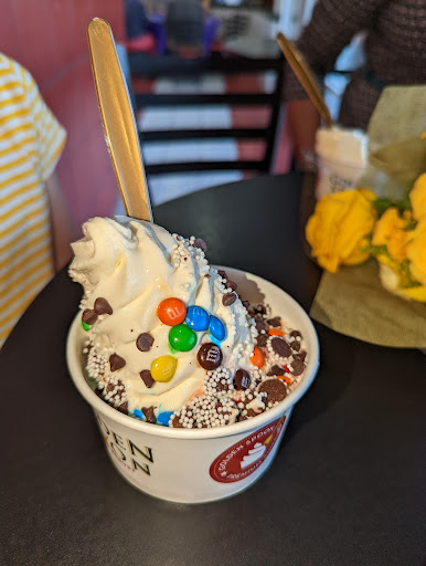 Frozen Yogurt Shop «Golden Spoon», reviews and photos, 2849 N Power Rd # 105, Mesa, AZ 85215, USA