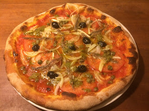 Photo n°16 de Pizza-Braises. Pizza au feu de bois à Theix-Noyalo ()