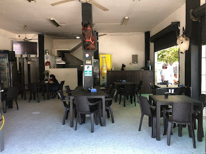 Restaurante Bar El Ganadero - Cra. 5 #5-57, Cimitarra, Santander, Colombia