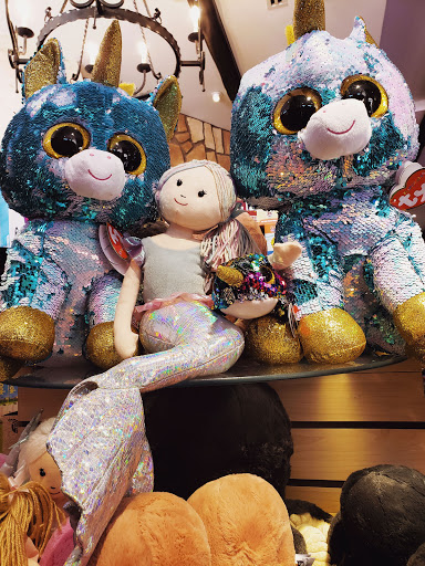 Toy Store «Engine Ear Toys», reviews and photos, 879 Newport Center Dr, Newport Beach, CA 92660, USA