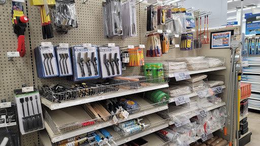 Hardware Store «Harbor Freight Tools», reviews and photos, 323 E Merritt Island Causeway, Merritt Island, FL 32952, USA