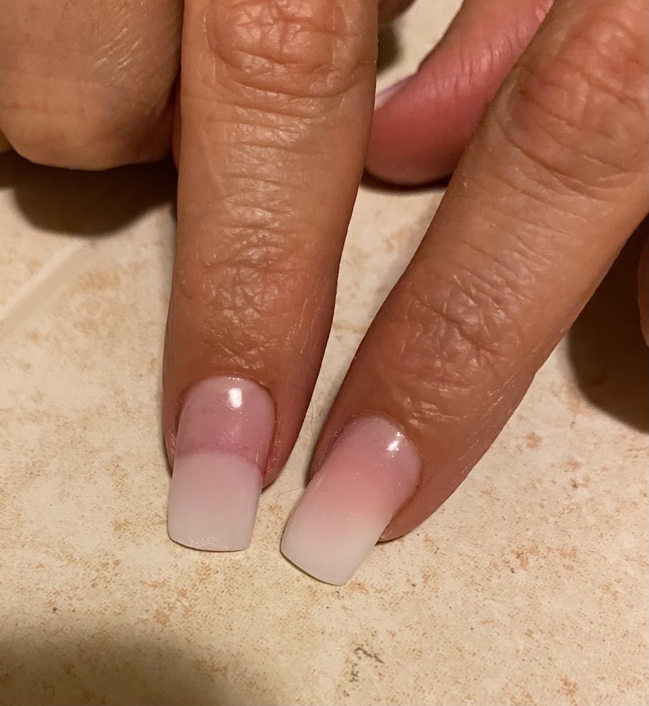 Four Seasons Nail Salon 60118