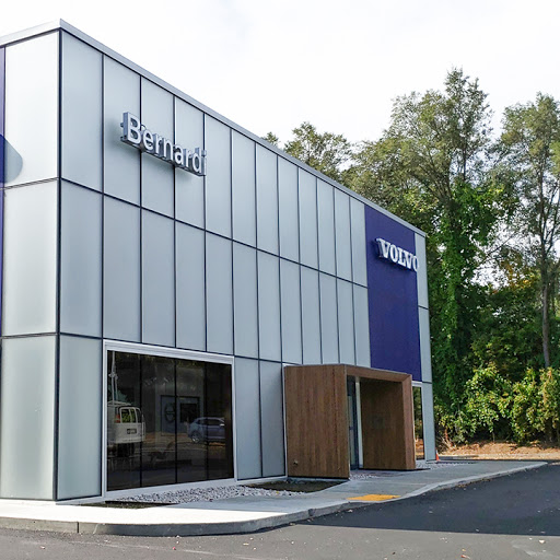 Car Dealer «Volvo of Wellesley», reviews and photos, 962 Worcester St, Wellesley, MA 02482, USA