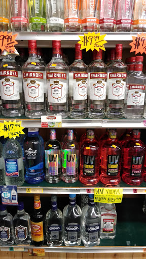 Liquor Store «Cedar Liquor», reviews and photos, 1800 E Old Shakopee Rd, Bloomington, MN 55425, USA