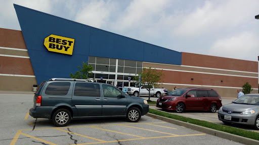 Electronics Store «Best Buy», reviews and photos, 6670 Edwardsville Crossing Dr, Edwardsville, IL 62025, USA
