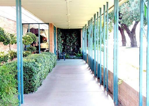 Funeral Home «Messinger Indian School Mortuary», reviews and photos, 7601 E Indian School Rd, Scottsdale, AZ 85251, USA