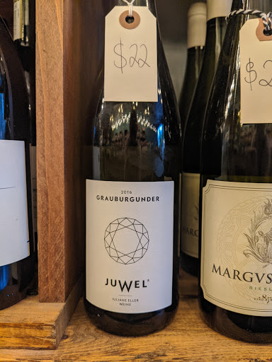 Wine Store «Bondi Wines & Spirits», reviews and photos, 350 Franklin Ave, Brooklyn, NY 11238, USA