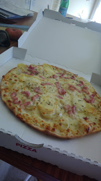 Plats et boissons du Pizzeria Pizza Milano à Carignan-de-Bordeaux - n°4