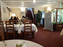 Atmosphère du Restaurant gastronomique Le Château d'Epluches à Saint-Ouen-l'Aumône - n°1